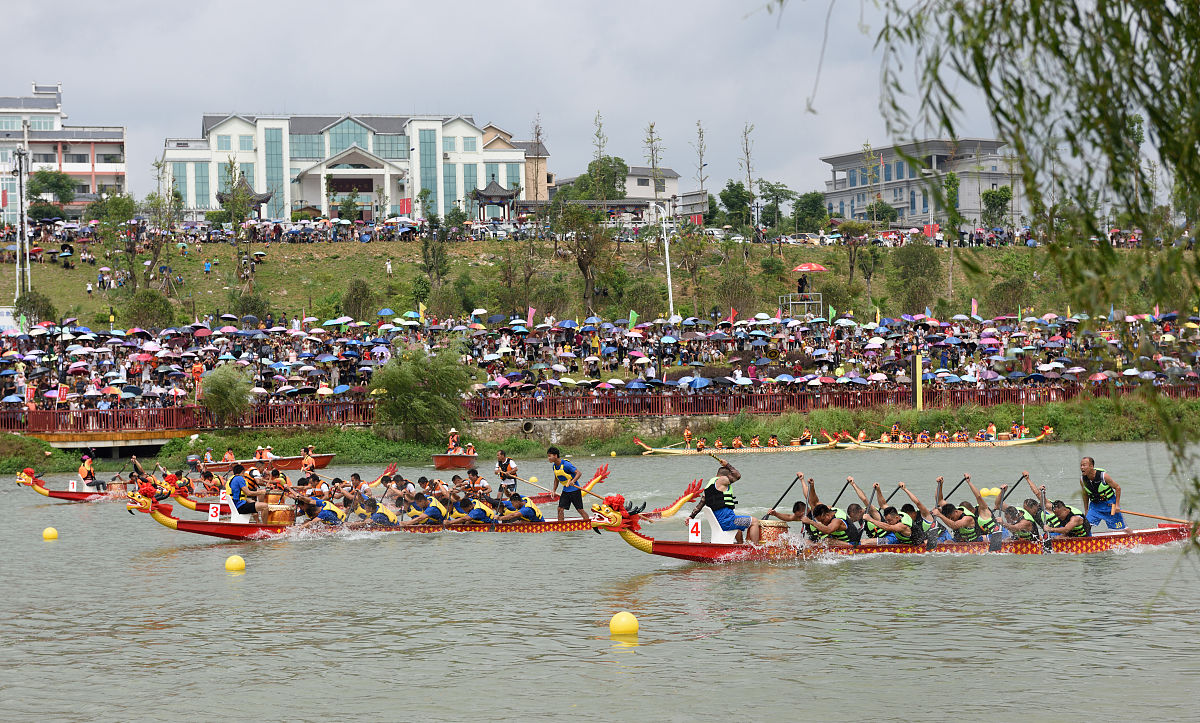 为我提供三个国内民俗文化节活动以及其数据、市场、意义、目的、成效、举办模式而后进行同质化分析以表格方式呈现