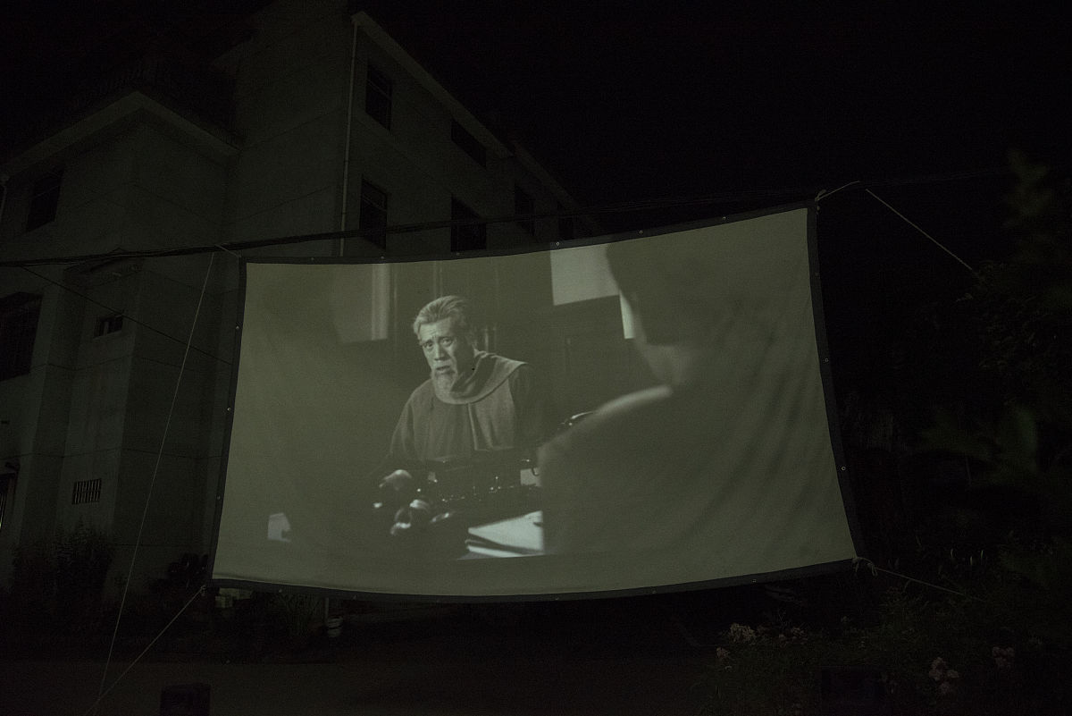 露天电影播放设备清单：打造完美户外观影体验