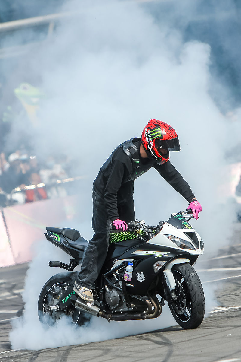 CBR400 收镜？答案及技巧解析