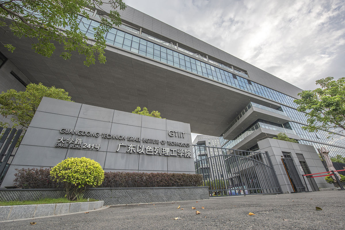 成都金海洋创意职业技术学校软件与信息服务专业就业方向有哪些？