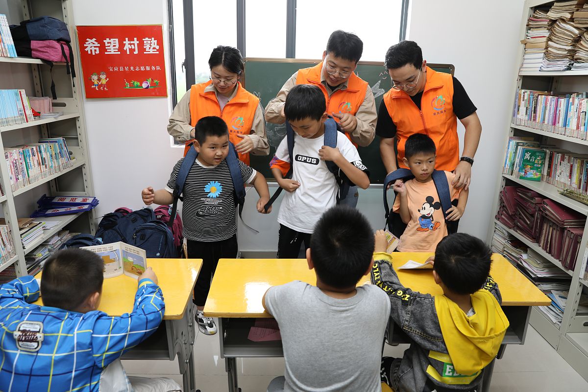 洛阳小学开学时间 - 3月15日左右开学，全面准备迎接新学期