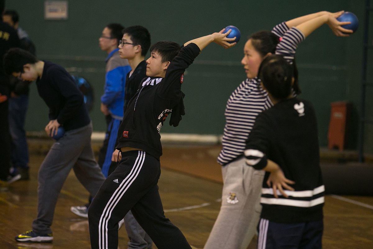 学教育学的中专学生我想考大专上体校但以前没有上过体校咋办也没有考过体育考试只考过中考体育怎么办