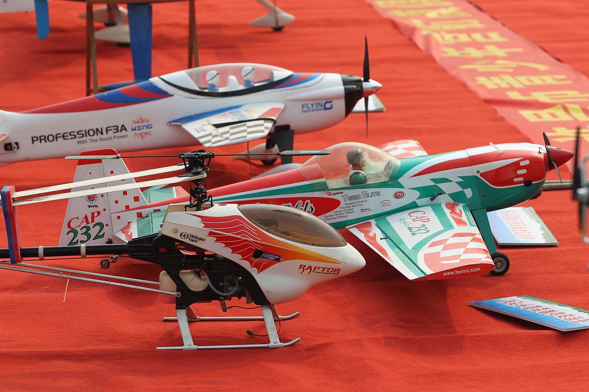 这些学生适合遵义航空学院用发