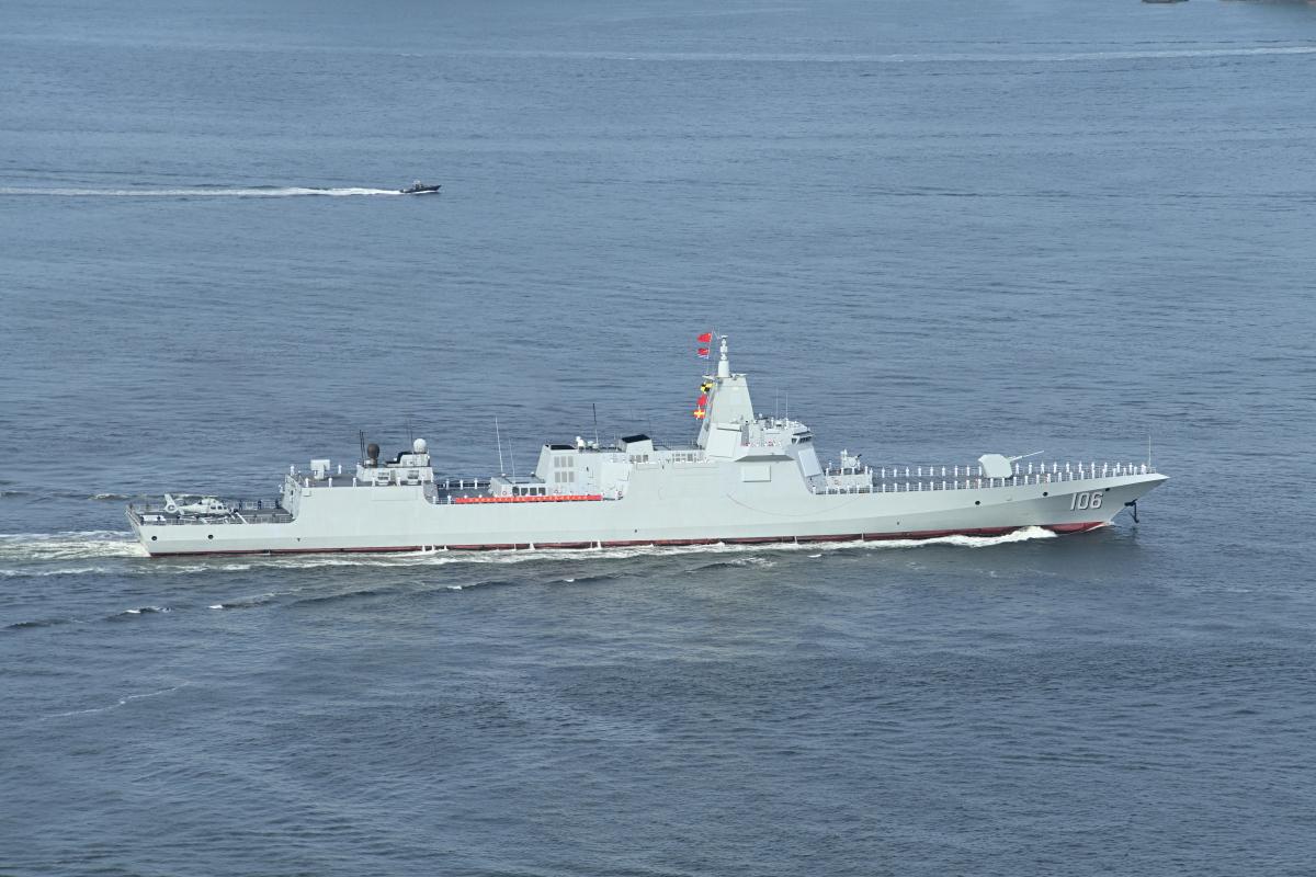 护卫舰07：中国海军先进舰艇