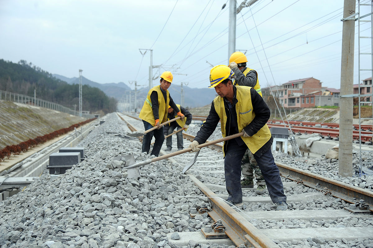 贵州铁道工程技术专业哪个高职院校好？推荐贵州交通职业技术学院