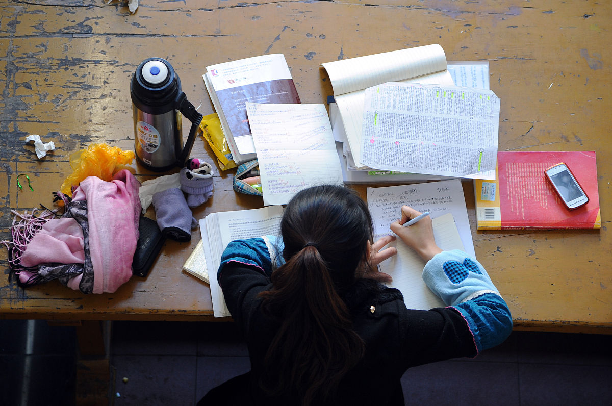 以大学生活也是一个积累经验的过程为题写一篇文章