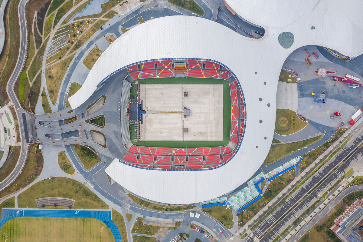 体育场馆规划布局的原则是什么现代体育建筑的设计特点有哪些 用800字帮我描述