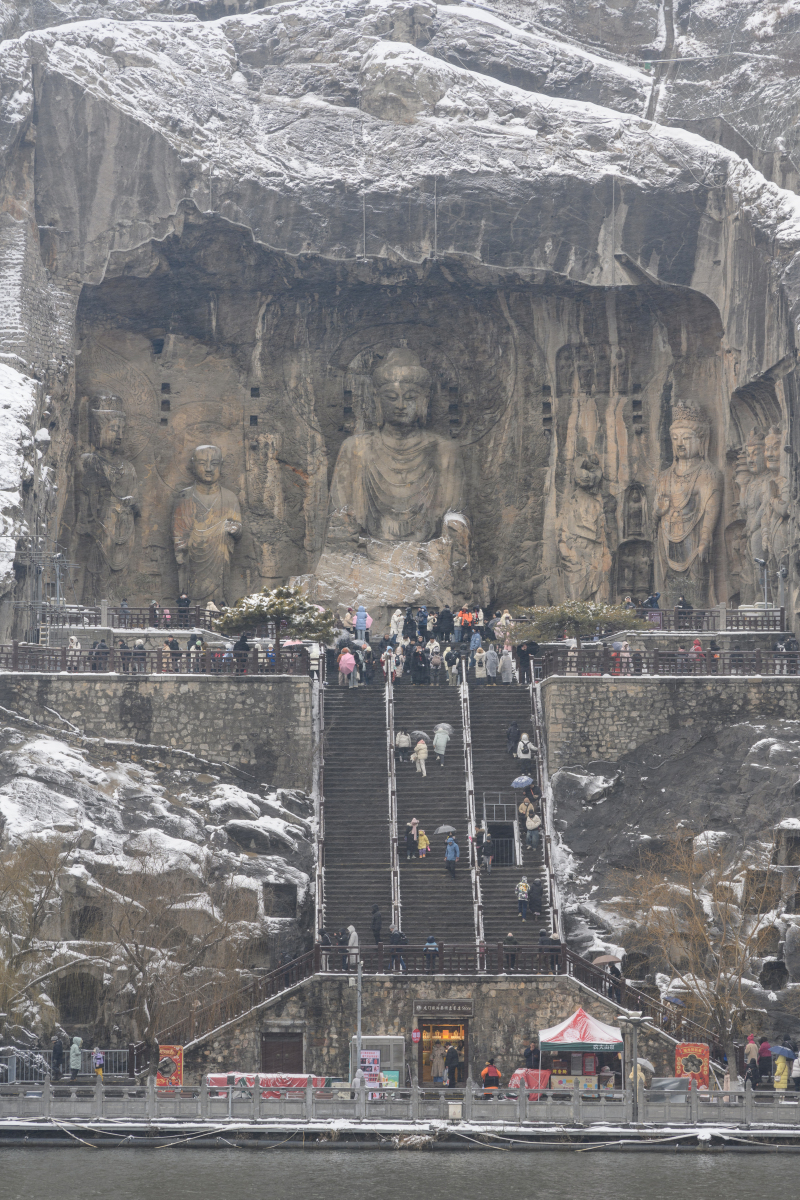 彬县大佛寺,石刻艺术的殿堂,历史的见证者