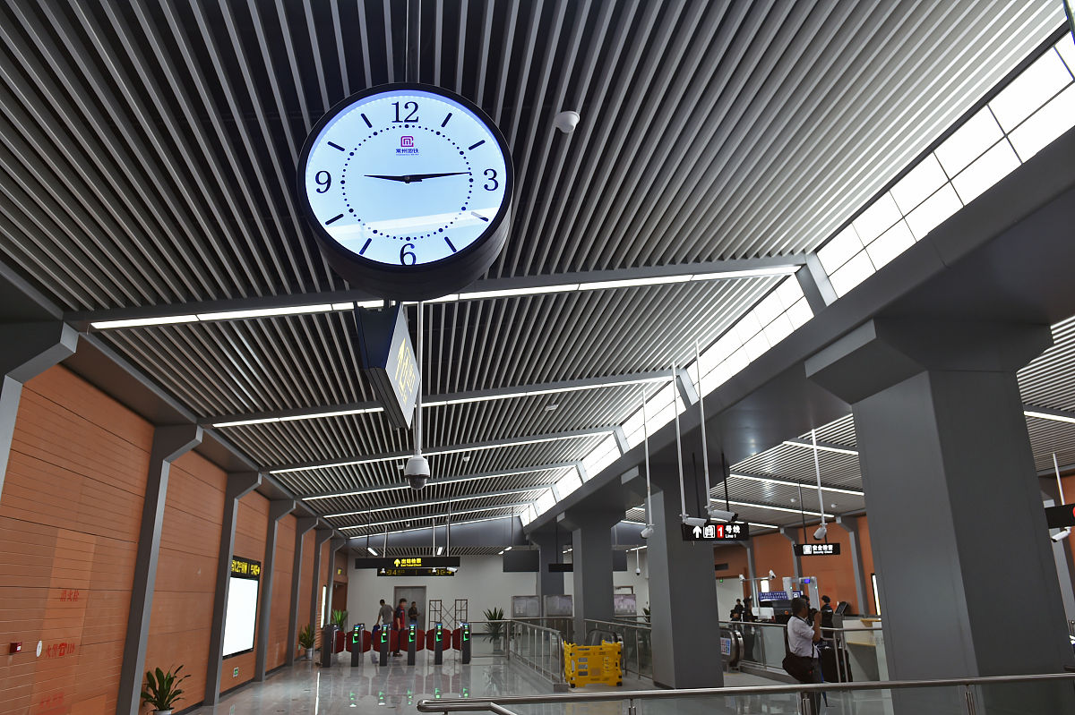 常州地铁车站照明方案探讨：提升乘客体验与节能减排