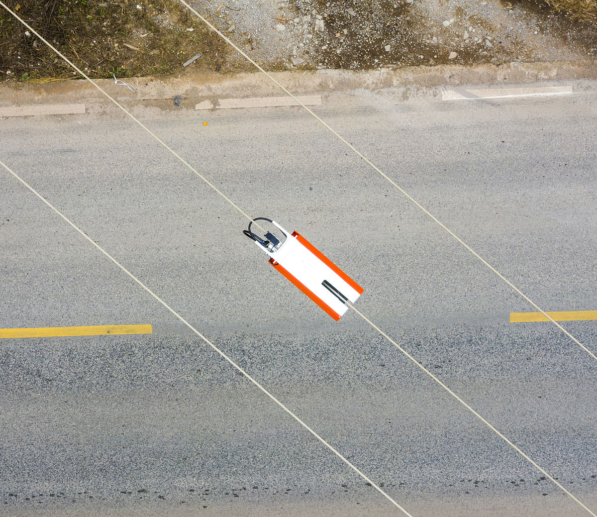 后发制人：追赶者角色如何破局？