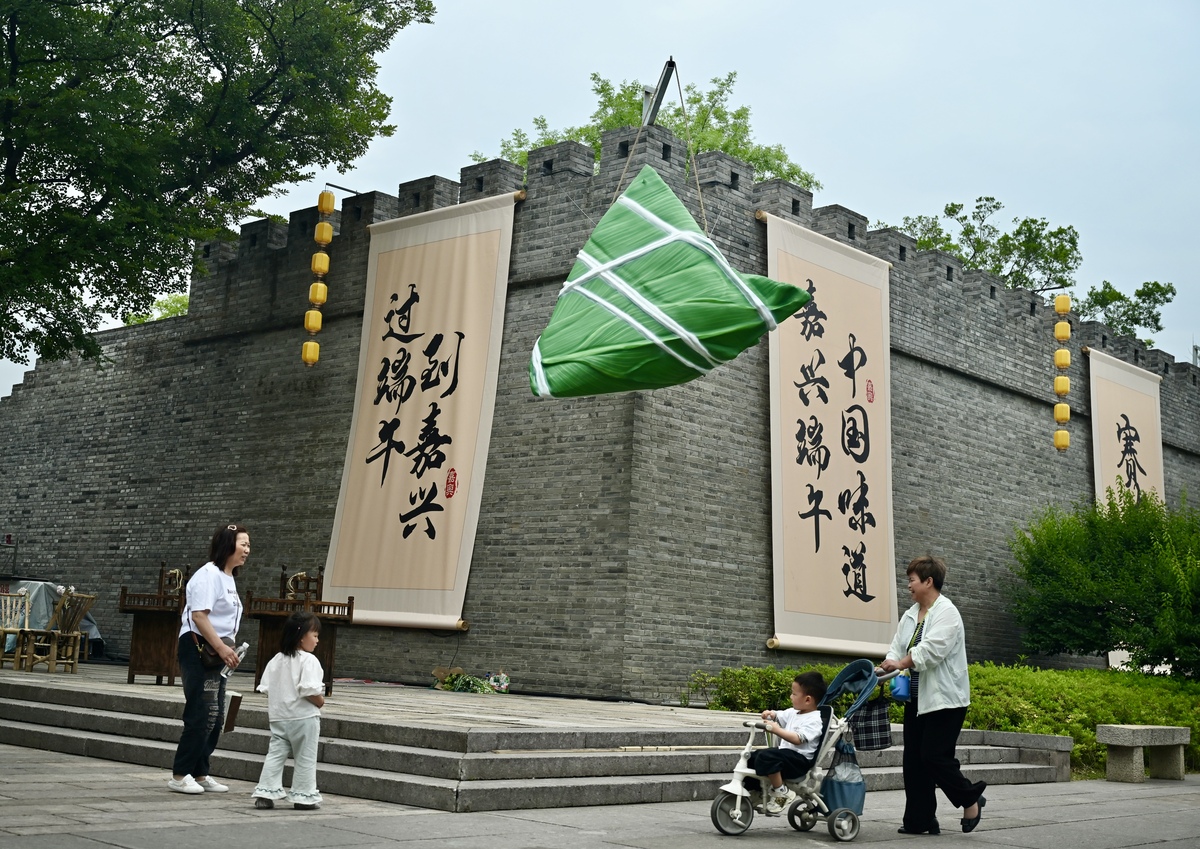 杭州军事文化探秘：历史遗迹、文人传统与节庆活动