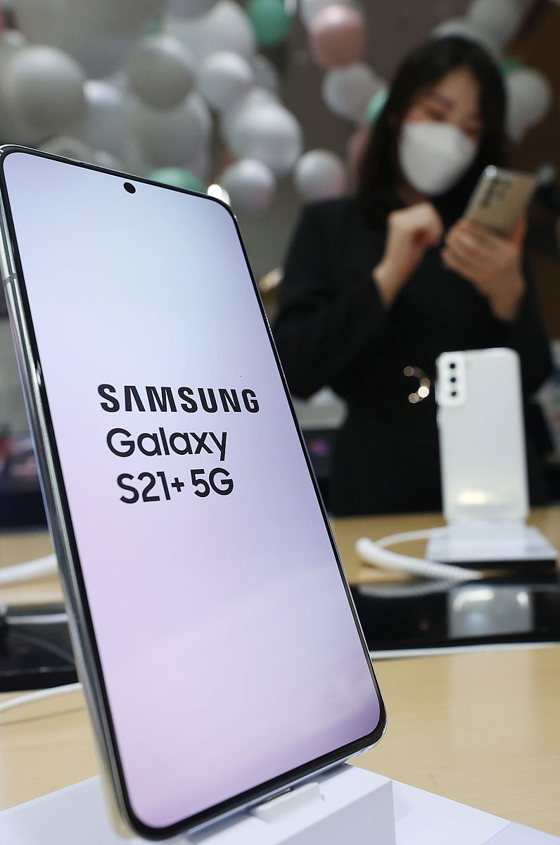 三星AMOLED E系列屏幕参数对比：E5、E7、E5 Pro、E7 Pro详细比较