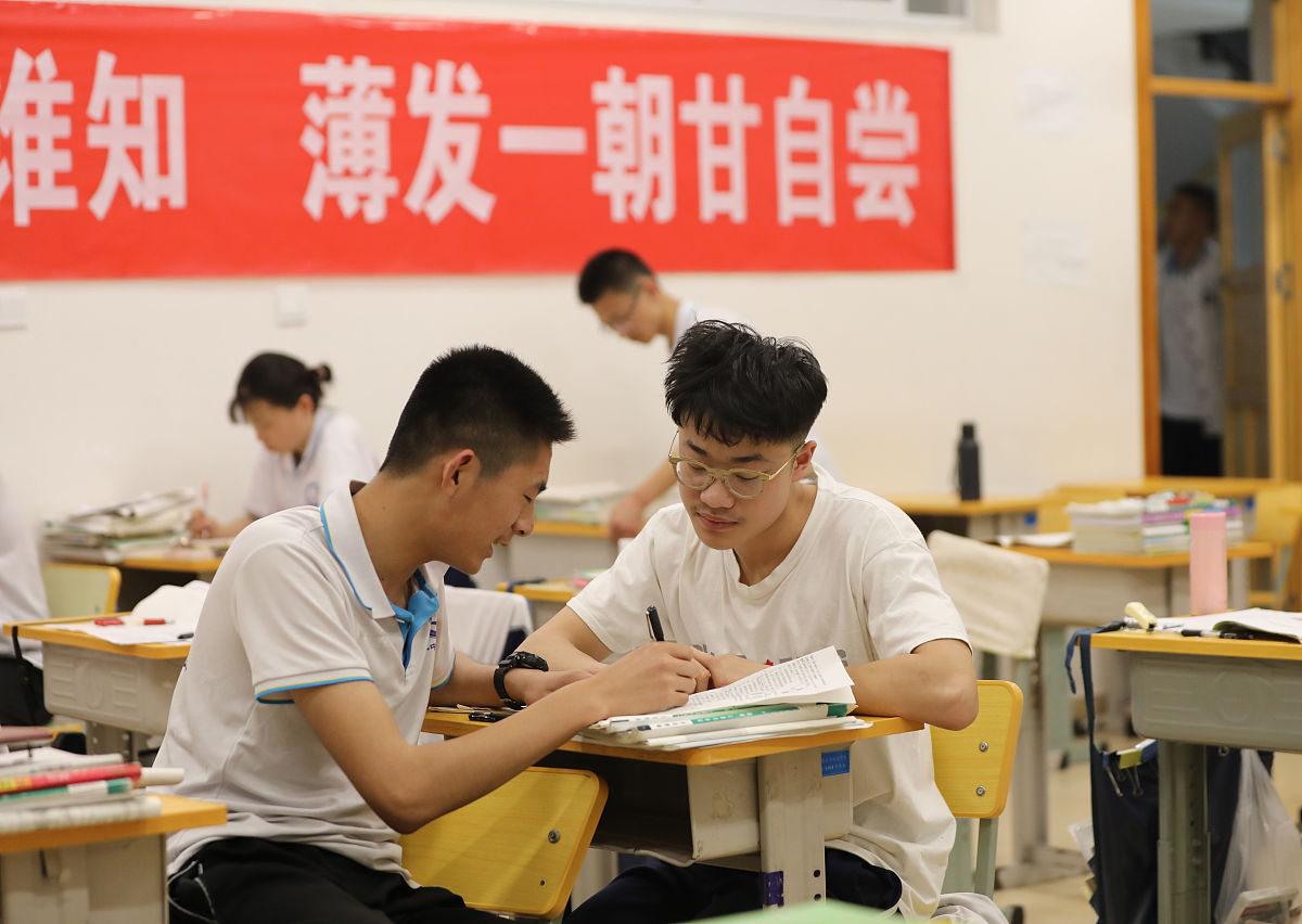 高中阶段应对挫折的典型事例1000字