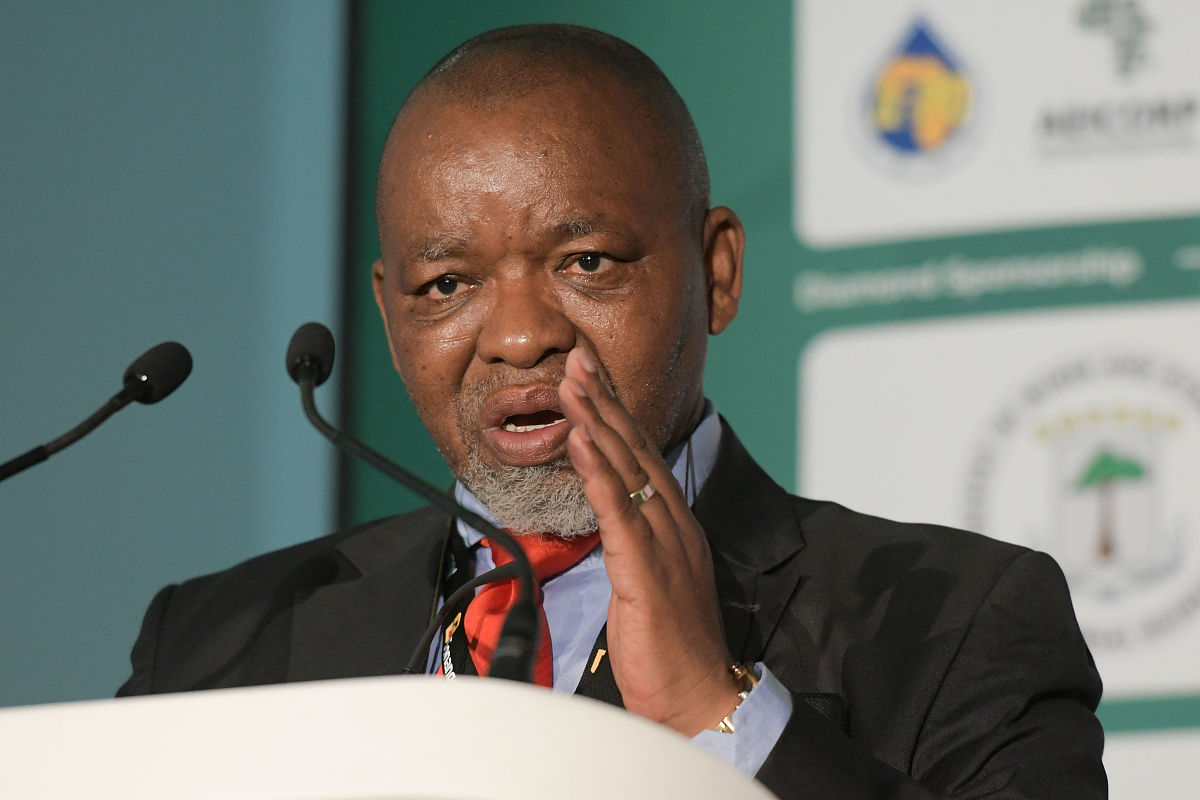 四川矿产机电技师学院中职中专招生简章 - 培养矿产机电技术人才