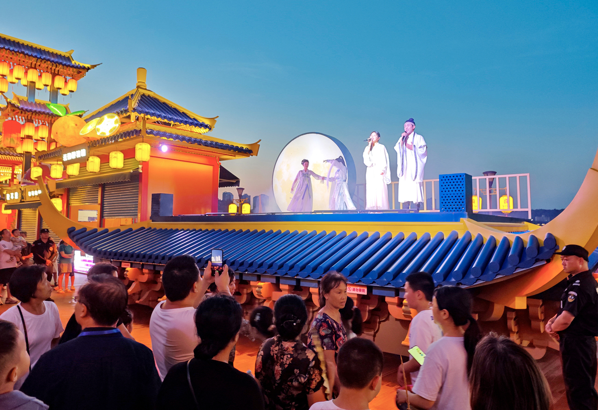 杭州文旅融合的短视频策划可以拍摄杭州的哪些方面？比如衣食住行还有吗