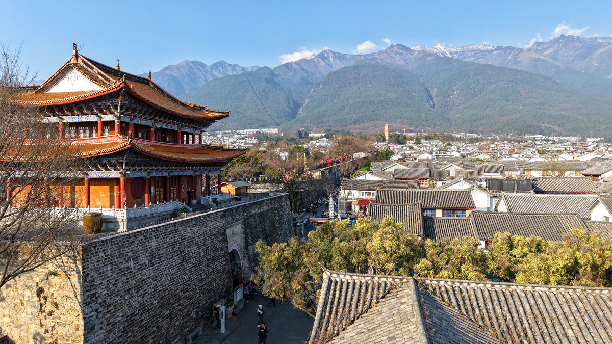 《悠游天下》带你走进云南丽江，探寻古老与神奇