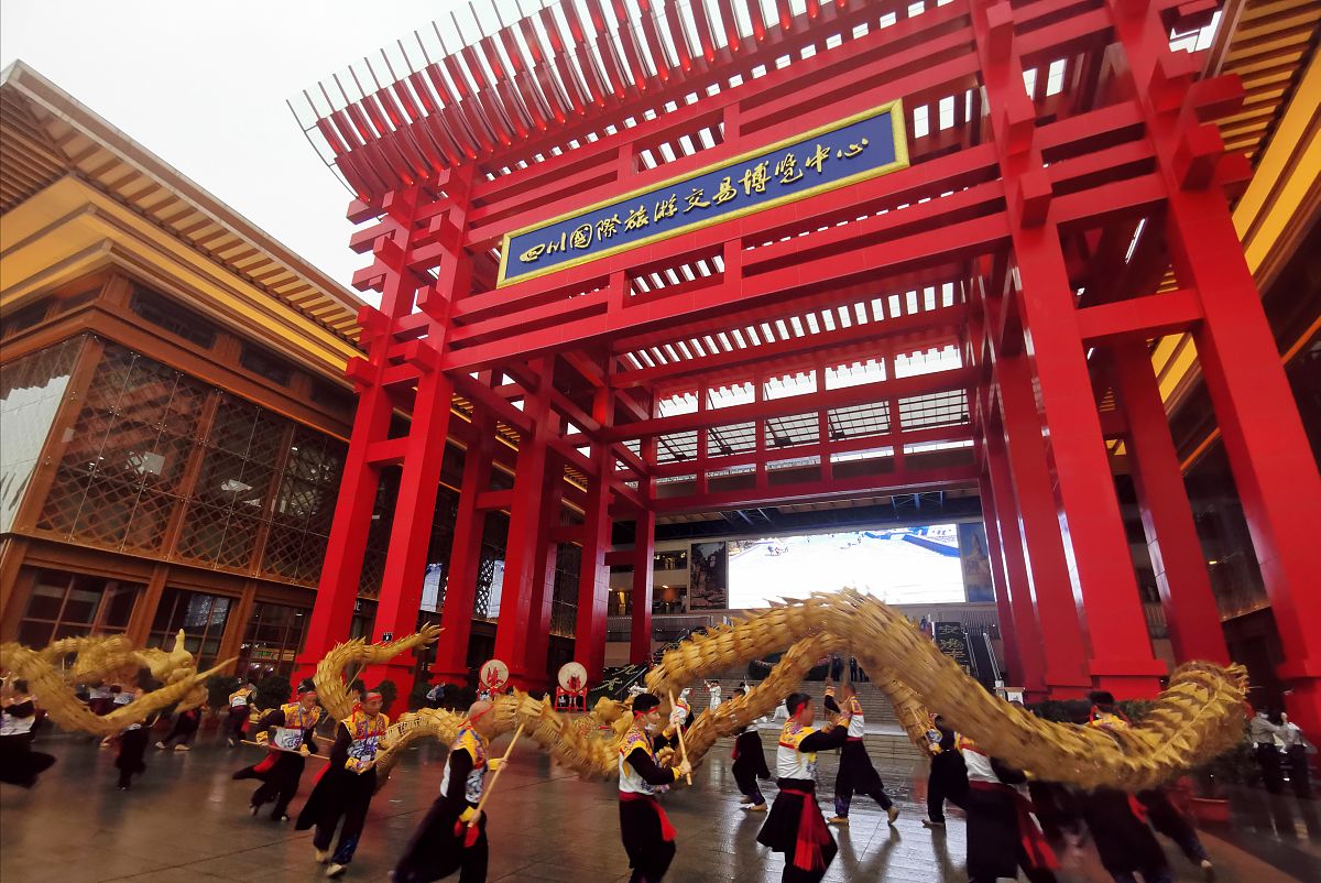 庆阳文化旅游融合发展：挖掘文化内涵，打造特色品牌