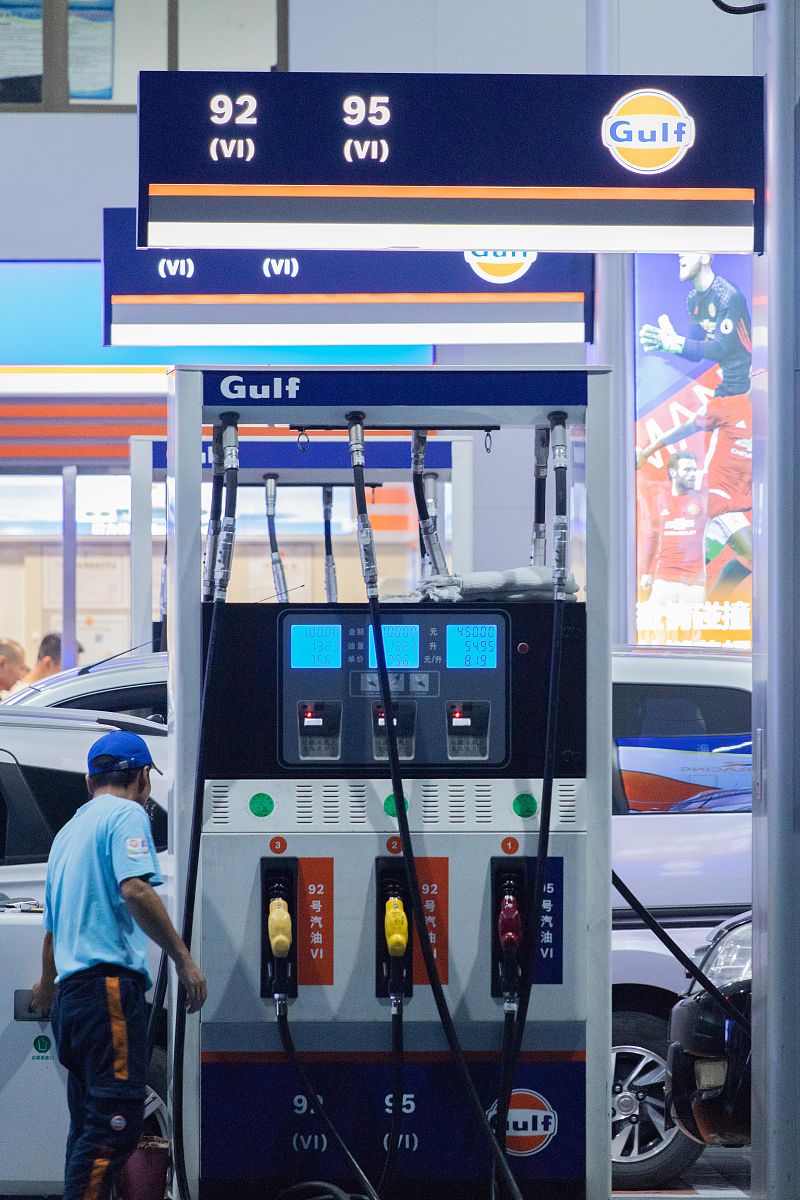 摩托车自动加油站：未来加油新方式