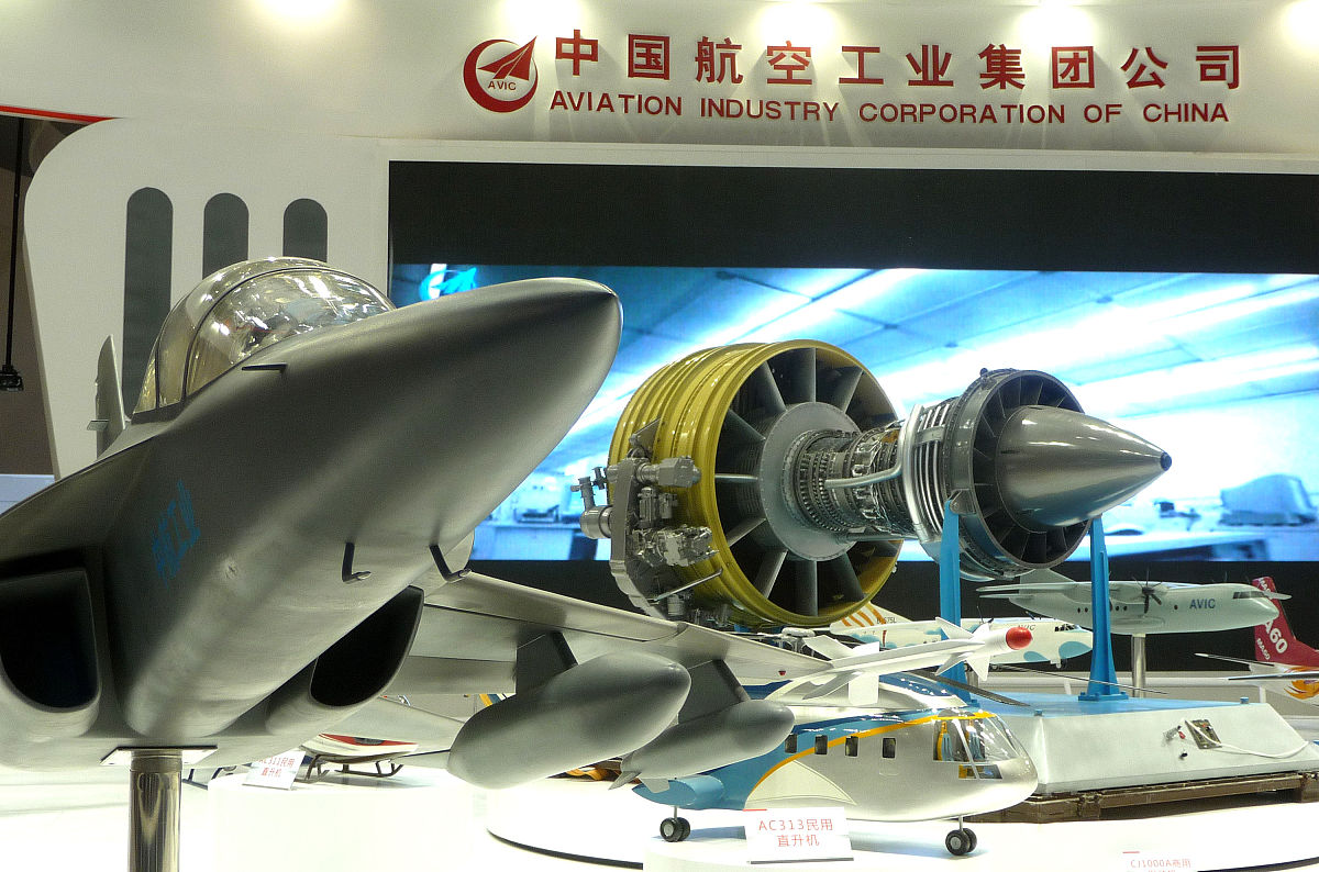 中国航空产业蓬勃发展：技术创新、经济效益与国际影响