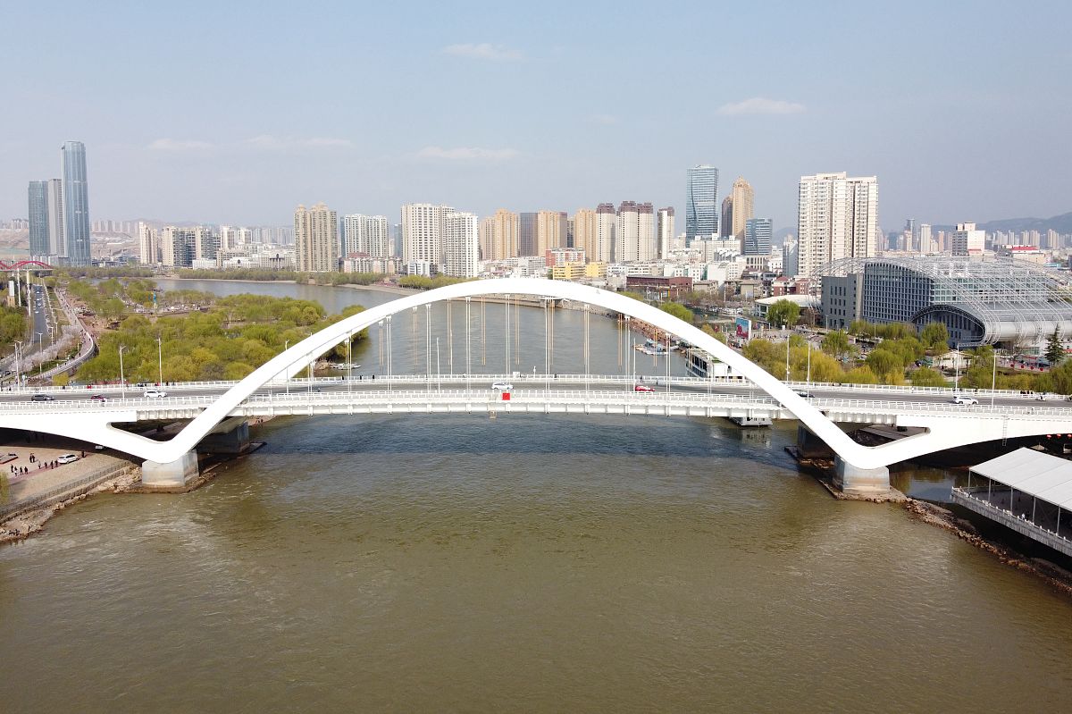 兰州职高VS中专：2023年哪个更适合你？