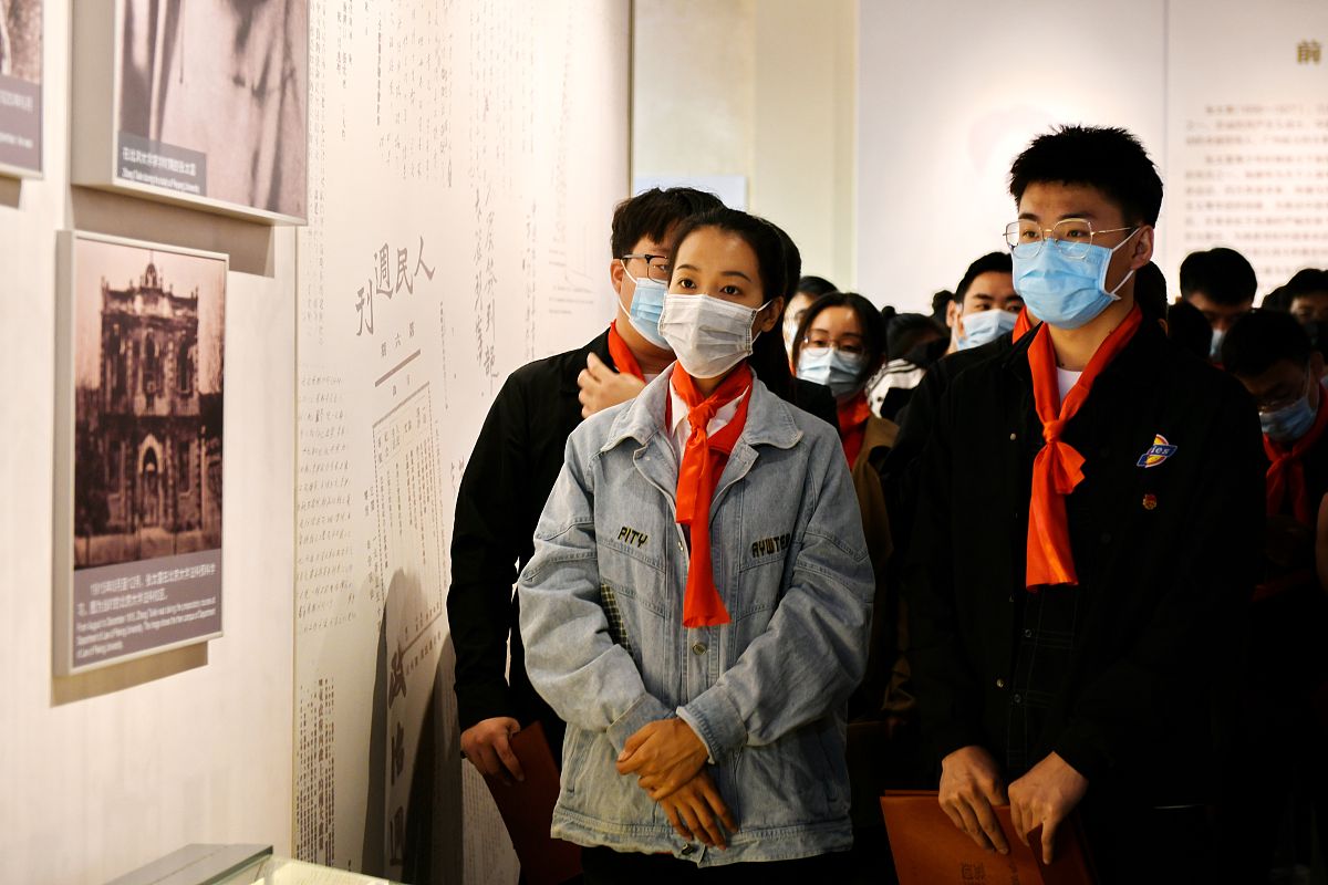 ChatGPT3.5 青年大学习心得：知识拓展、问题理解与自我提升