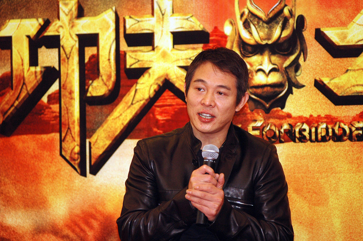 铃芽之旅：寻找梦想的旅程 | 家庭电影推荐