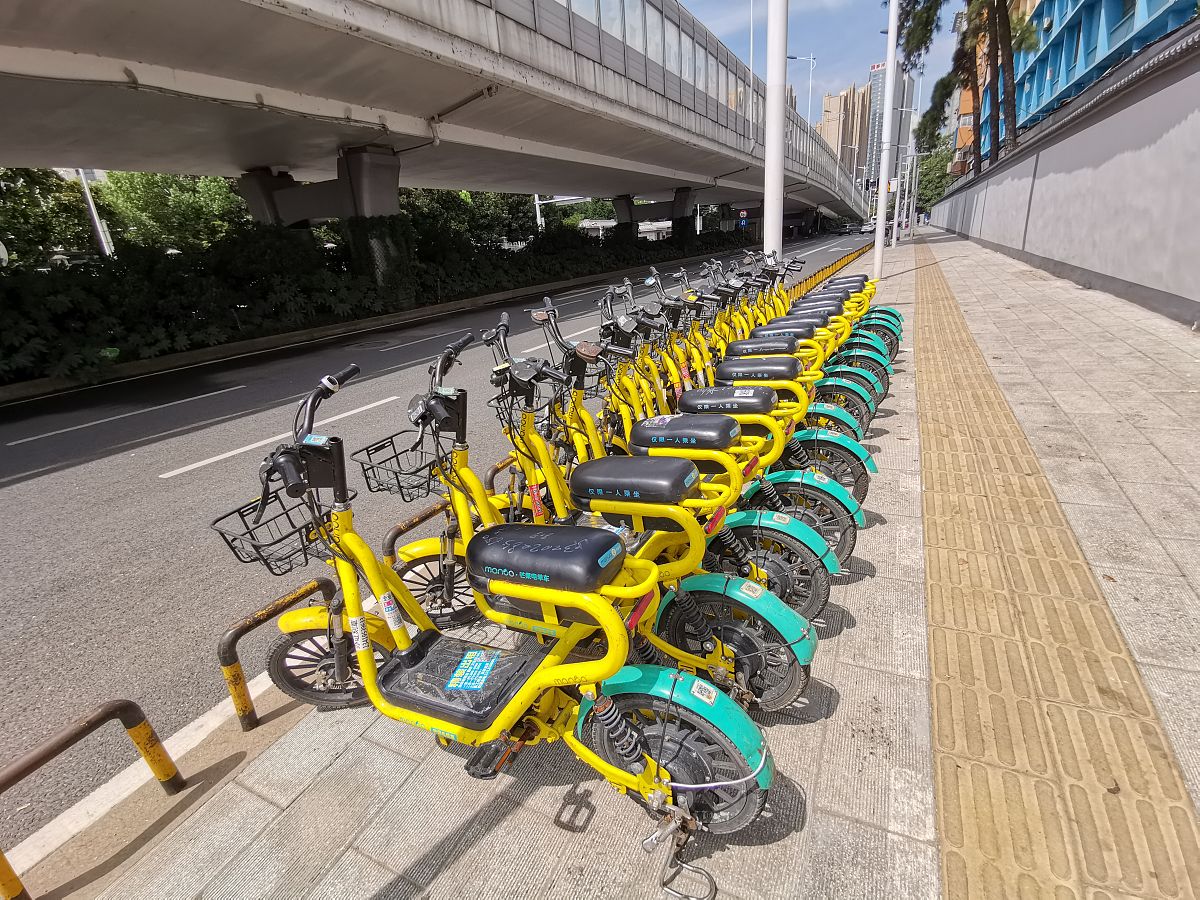 新能源共享电单车行业能向政府要到的优惠政策写一篇论文 有关本地市场以及外地市场