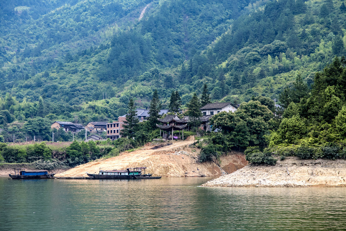 浙江水电技工学校办学层次是什么