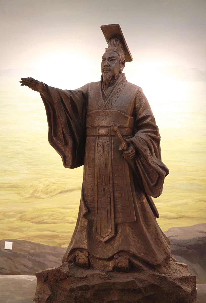 2014年8月2日,江苏省南京市,六朝博物馆,孙权塑像.
