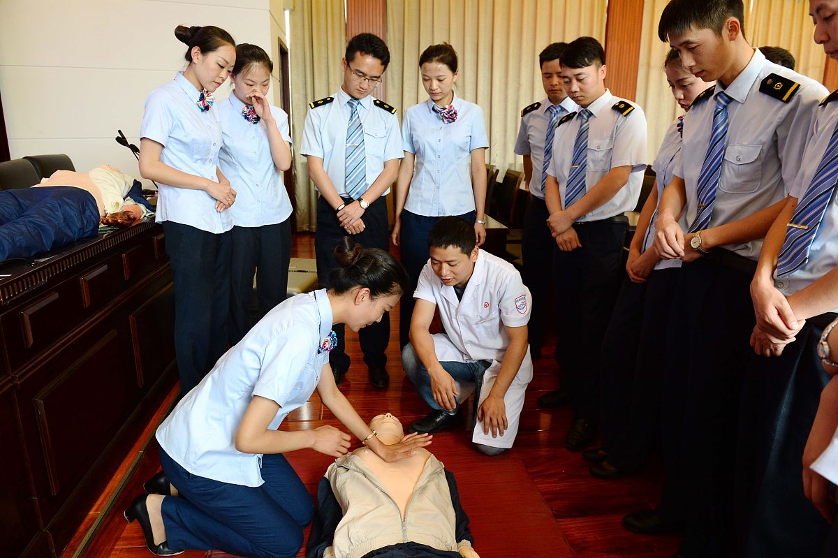 贵阳女子职业学校2022年招生简章 - 助你成就精彩人生