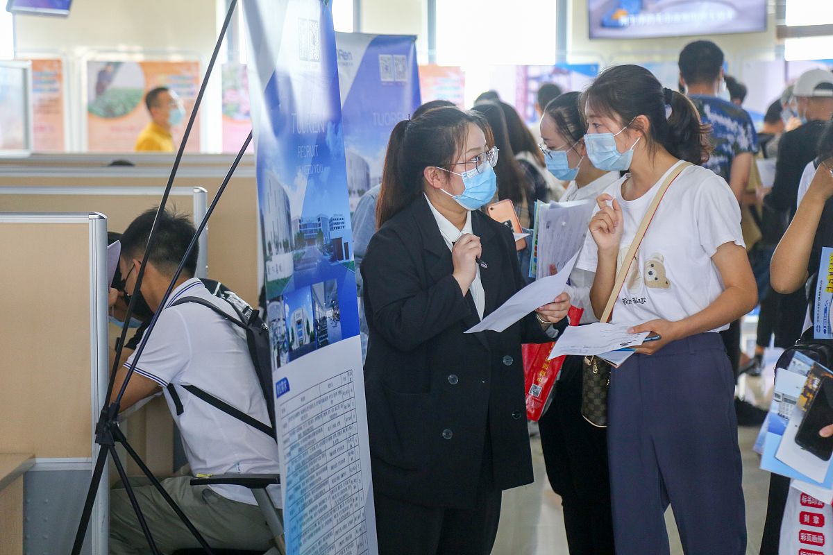 广西2023年中专招生简章：专业设置、教学质量与就业前景