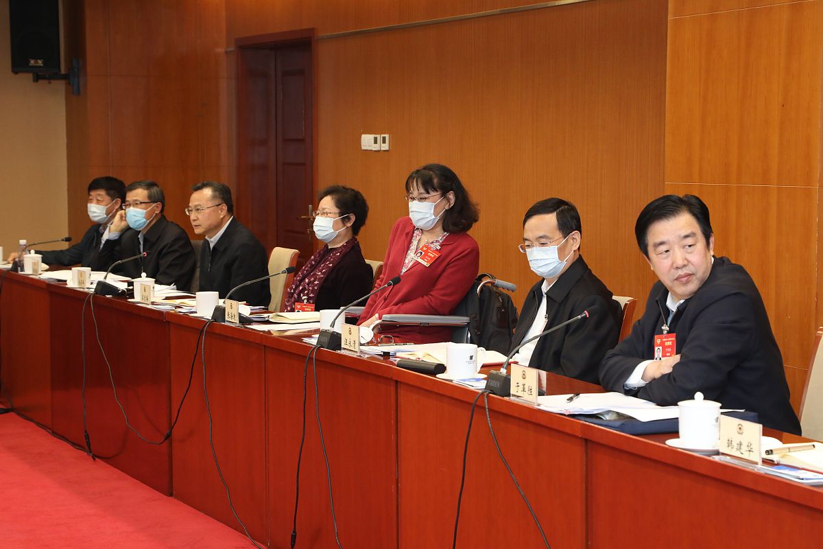 聚焦创新发展与民生福祉：一位市政协委员的建言献策