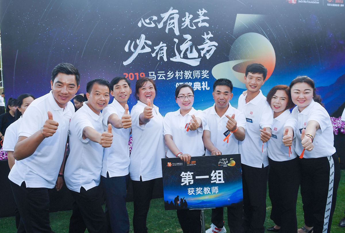 回忆里的勇气：一场商赛的青春之旅