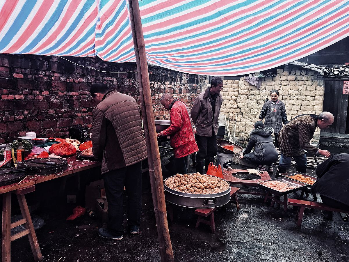 二上赶集 民俗味的宣传语