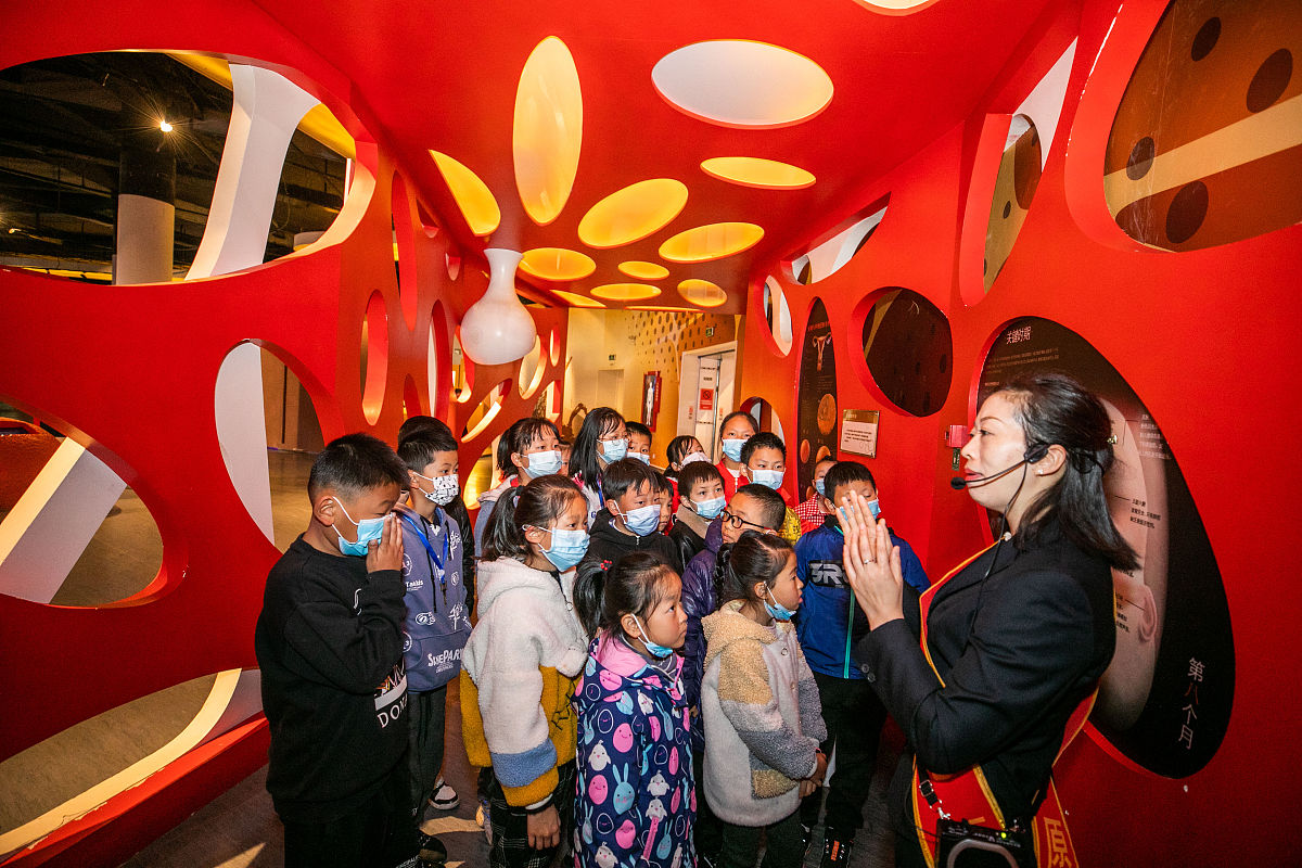 写一个1000的科普论文