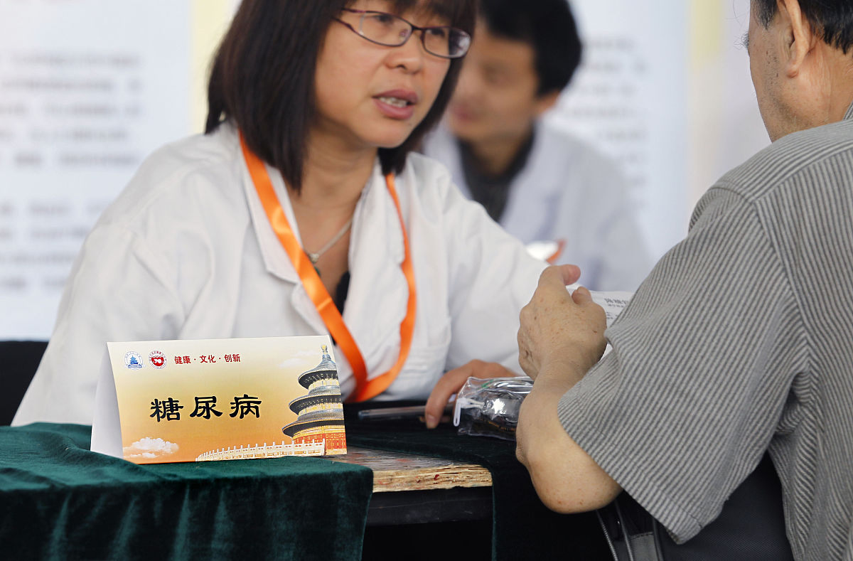 脾胃虚百病生？3种表现，2招调理，你占几条？
