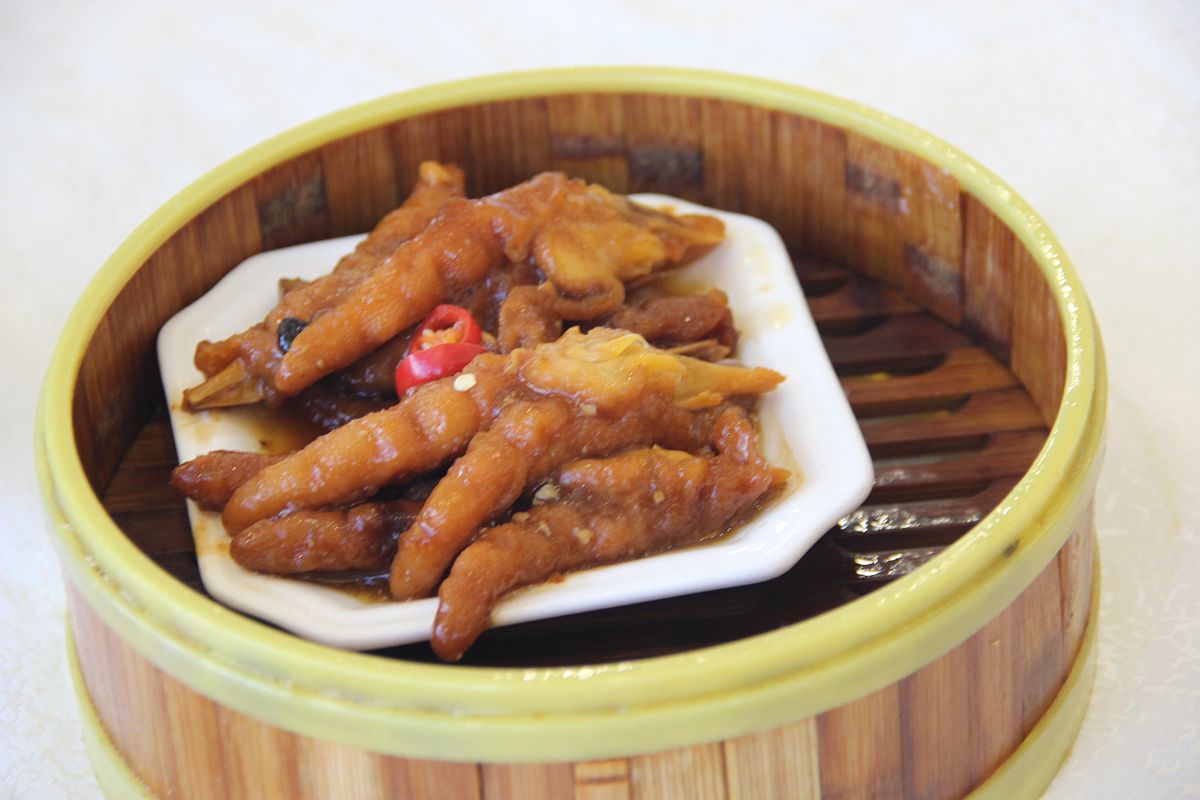 无骨鸡爪 | 广东美食经典！鲜香美味，轻松享用！