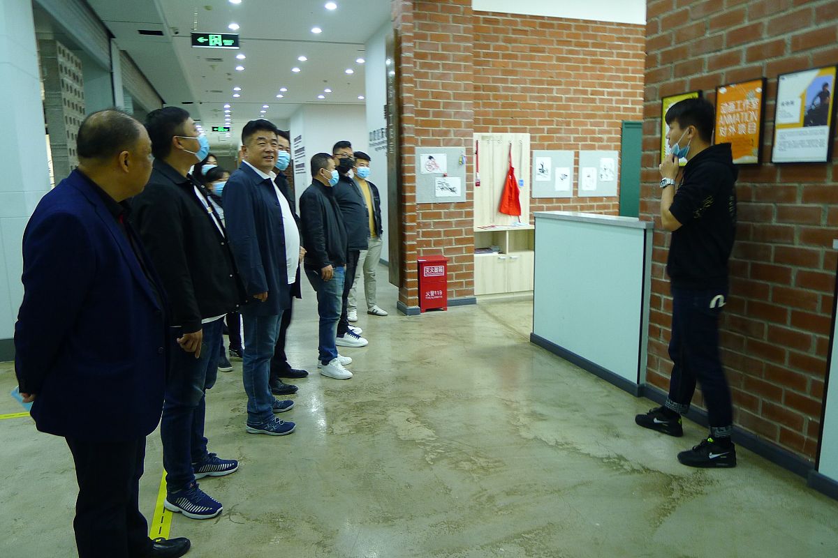 维修工程师评审表 - 评估技术、经验、沟通和效率 维修工程师评审表 - 评估技术、经验、沟通和效率