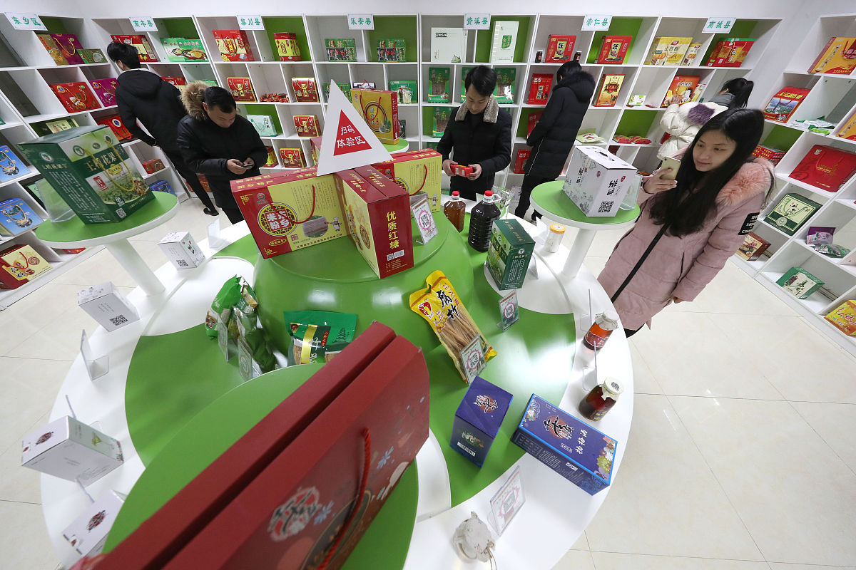 漳州科技职业学院化妆品经营与管理专业就业前景分析 - 未来发展方向