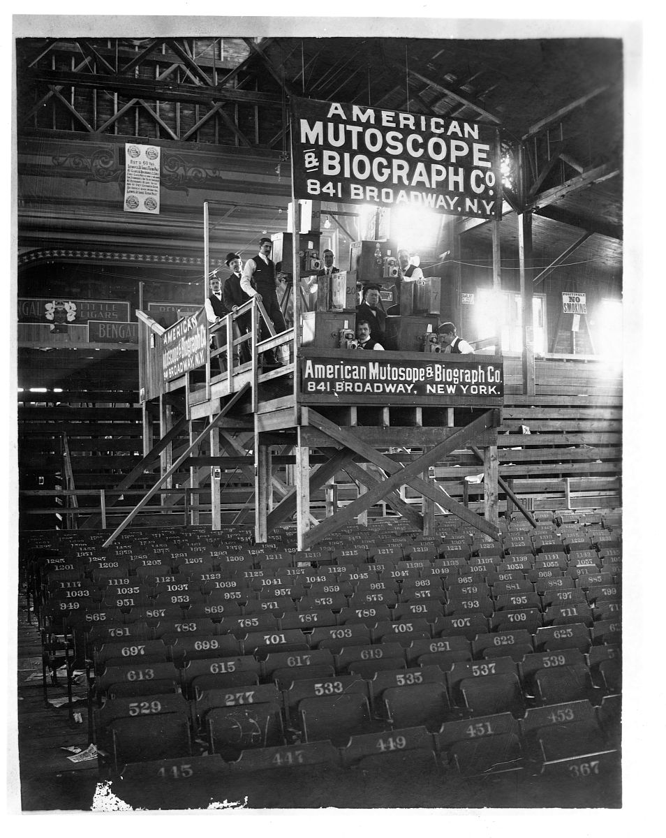 《1984》读书报告：权力、自由与反抗的思考