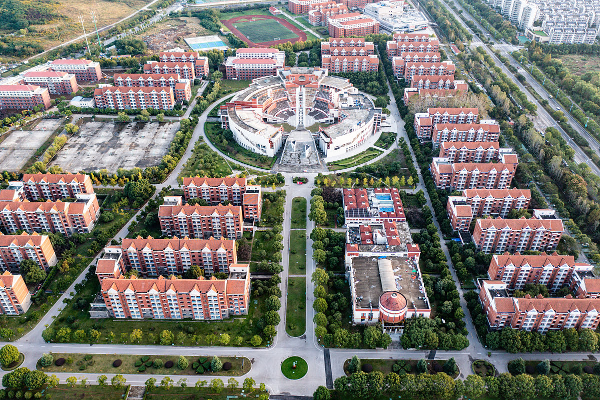威县职业技术教育中心2023年新址：位置、机遇与未来