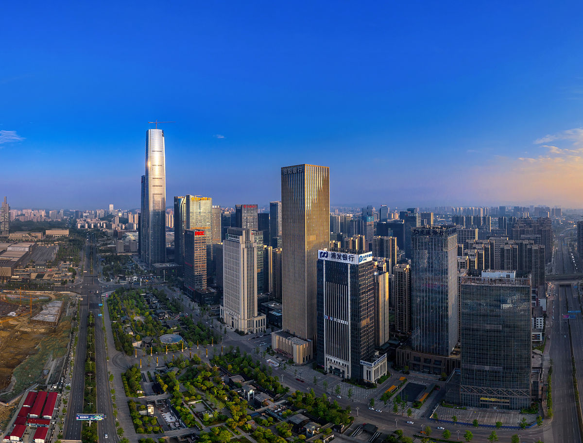 贵阳中专专业：2022年招生指南 - 传统、新兴与服务业领域全覆盖