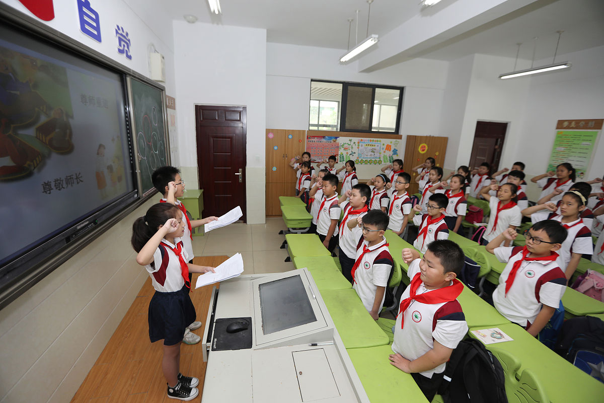 如皋石庄小学办学理念：真·实教育