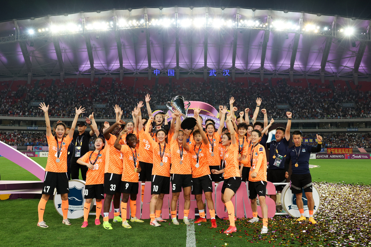 对于6月19日U24男子国足亚运会1比0赢得韩国队又对之前国足4比0大胜缅甸从体育社会学的角度进行分析和论述