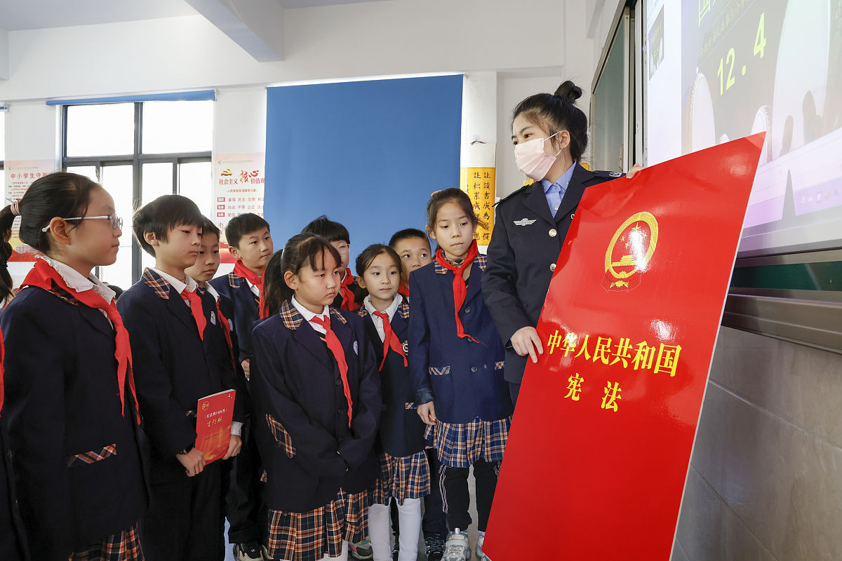 我身边的宪法小故事征文比赛 - 了解宪法，守护权利