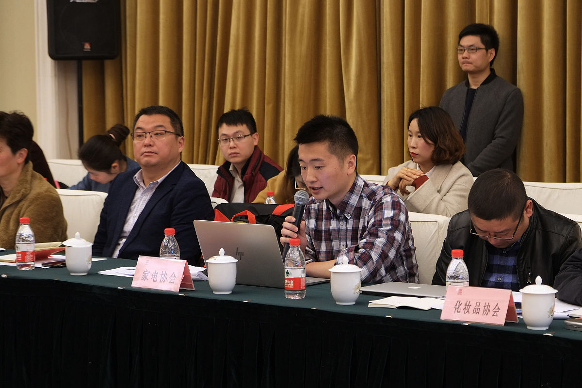 区政协主席敖天才调研重庆开县职业教育中心，推动职业教育发展