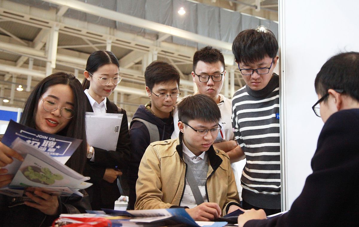 重庆2021初中生学电子商务学校怎么样