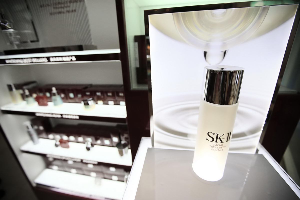 SK-II 神仙水：护肤界传奇，揭秘神奇功效