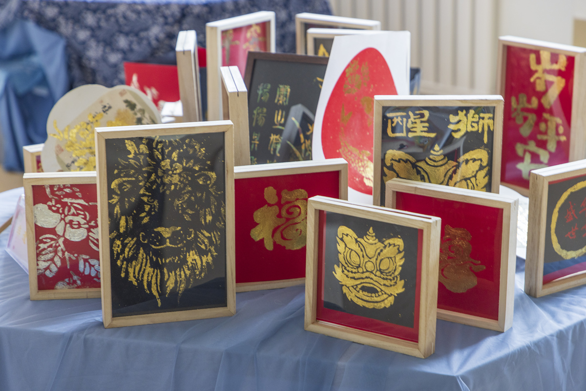 包装设计衍生品展示：开启创意与文化之旅