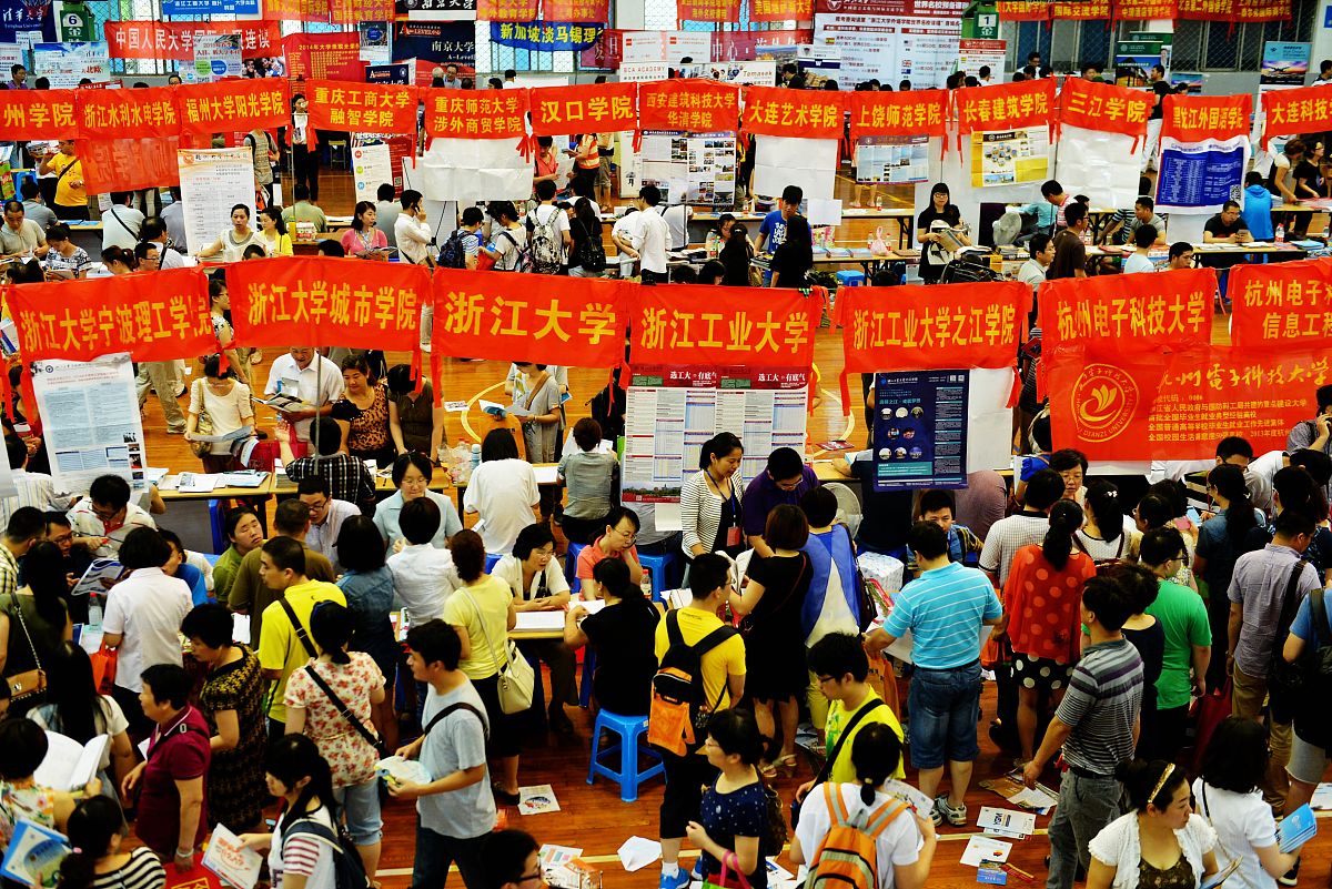 大学食堂促销策略：吸引学生，提高销量